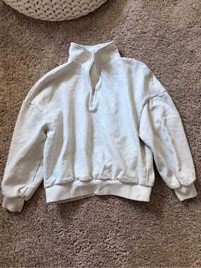 Woman Light Gray Half-Zip Sweater